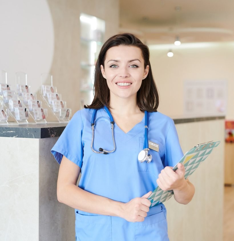 a professional nurse for home health care